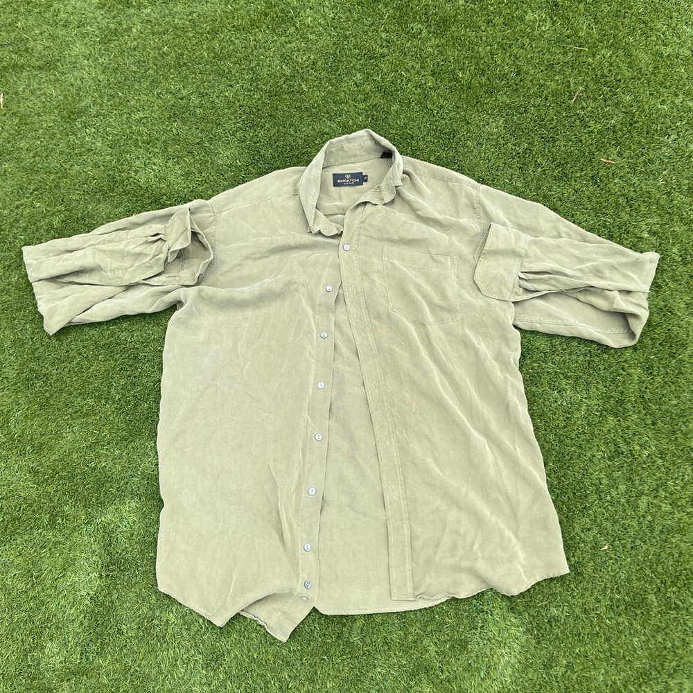 Bugatchi Uomo forest green long sleeved button up shirt